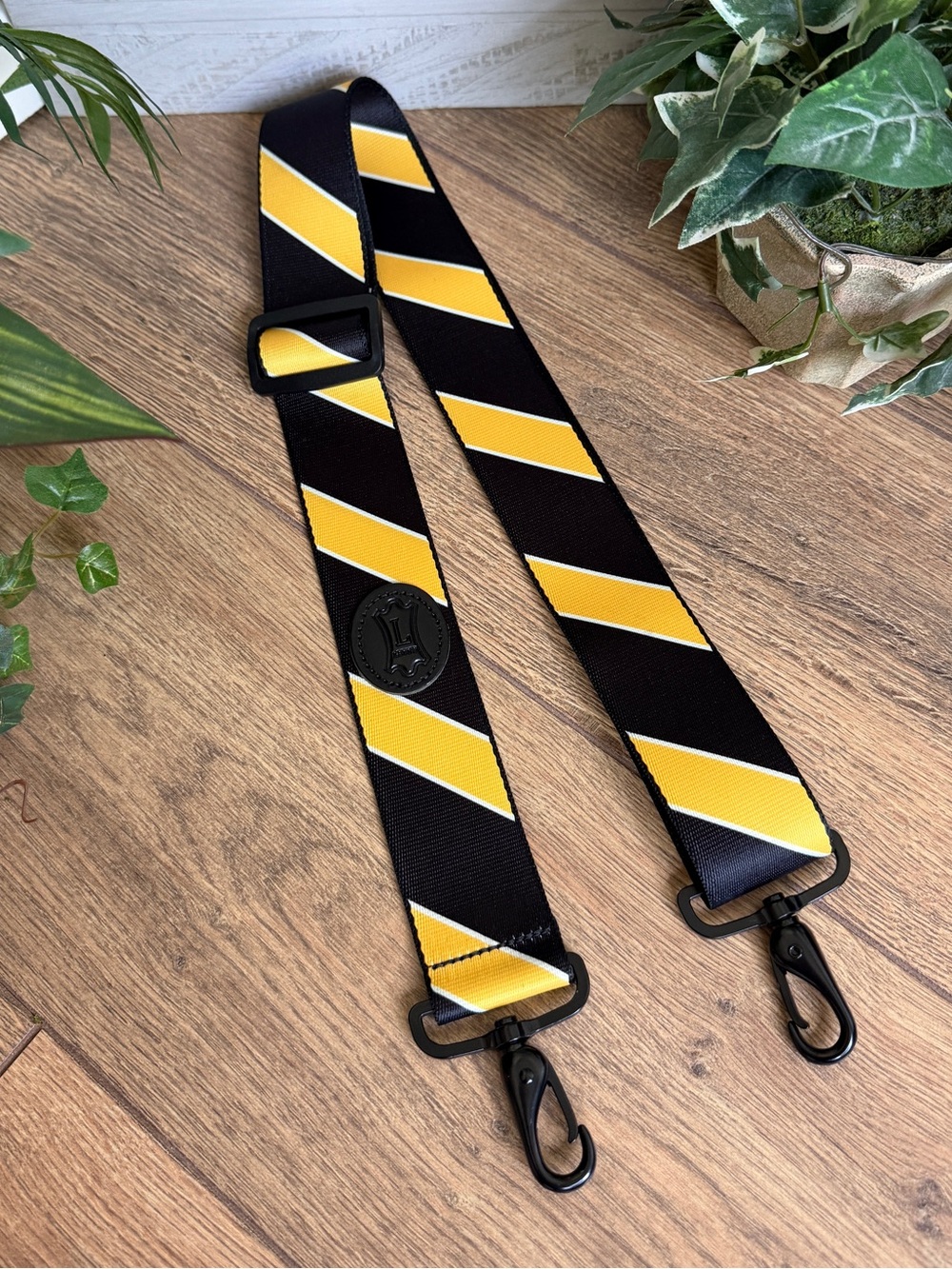 Levy’s Leathers Adjustable Black & Yellow 2” Case Strap MSC-003 – NWOT, Unisex